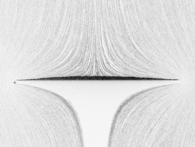 Formation of a flow-stabilized solid